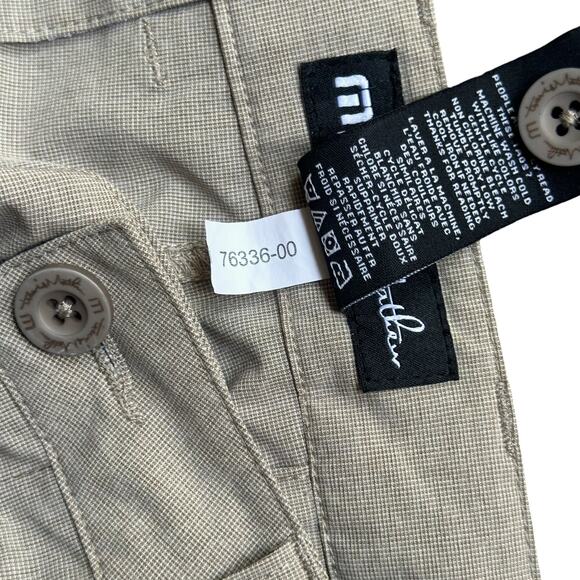 Travis Mathew Khaki 10" Breathable Performance Shorts Men’s 34 EUC - Picture 5 of 6